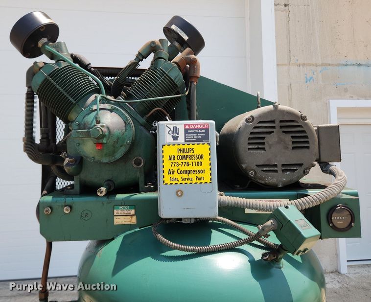 image for item LX9647 Champion VR10-12  air compressor