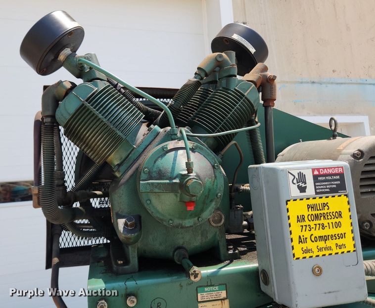 image for item LX9647 Champion VR10-12  air compressor