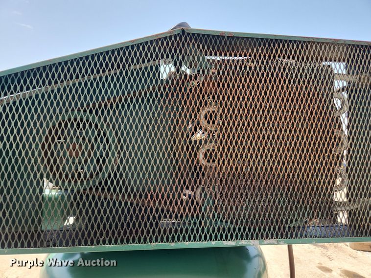 image for item LX9647 Champion VR10-12  air compressor