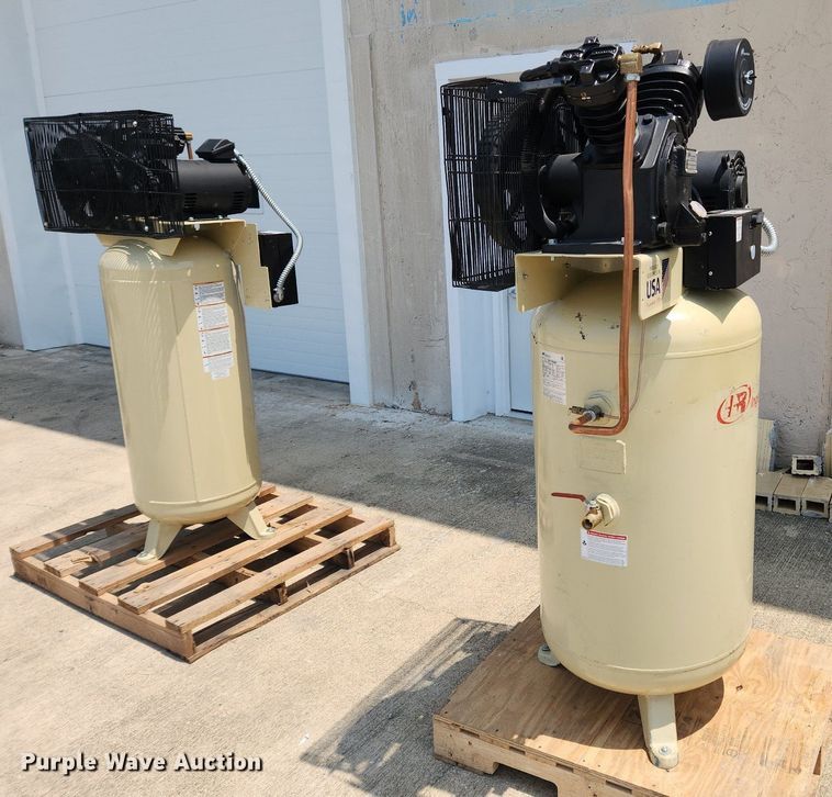 image for item LX9651 Ingersoll Rand Grainger-2475N7.5S  air compressor