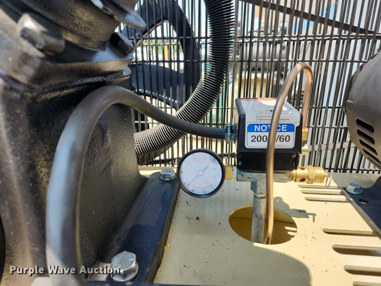 image for item LX9651 Ingersoll Rand Grainger-2475N7.5S  air compressor