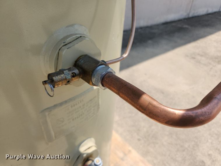 image for item LX9651 Ingersoll Rand Grainger-2475N7.5S  air compressor