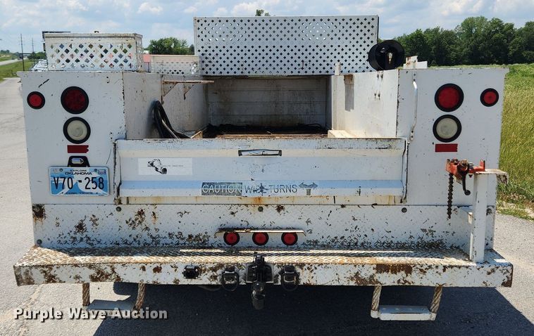 image for item LX9701 2011 Ford F450 Super Duty XL  utility / service truck