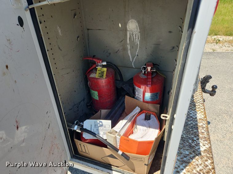 image for item LX9701 2011 Ford F450 Super Duty XL  utility / service truck