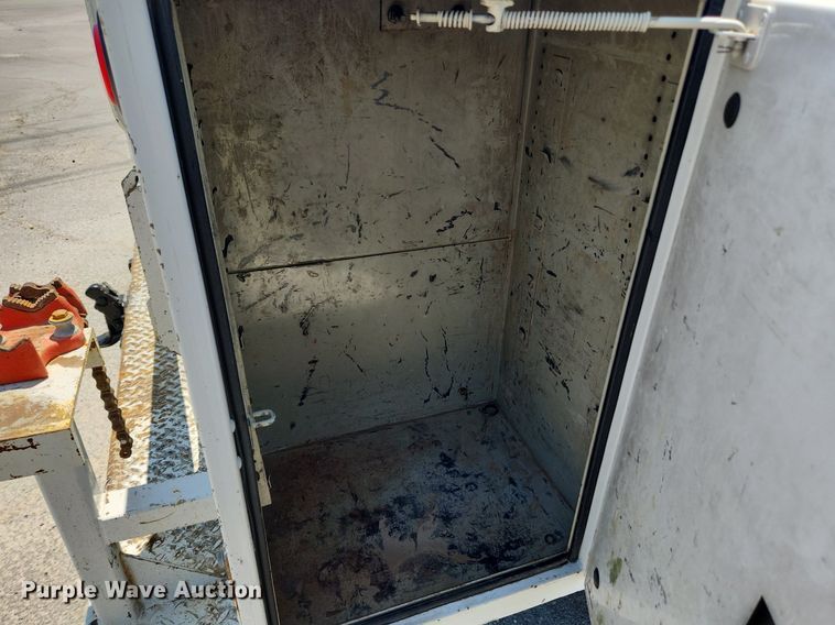 image for item LX9701 2011 Ford F450 Super Duty XL  utility / service truck