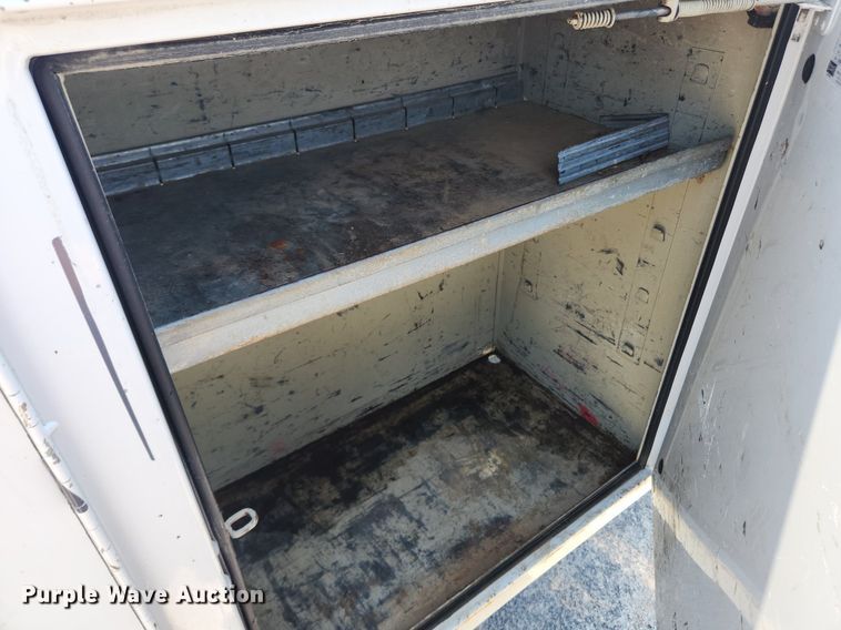 image for item LX9701 2011 Ford F450 Super Duty XL  utility / service truck