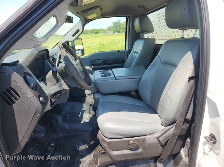 image for item LX9701 2011 Ford F450 Super Duty XL  utility / service truck