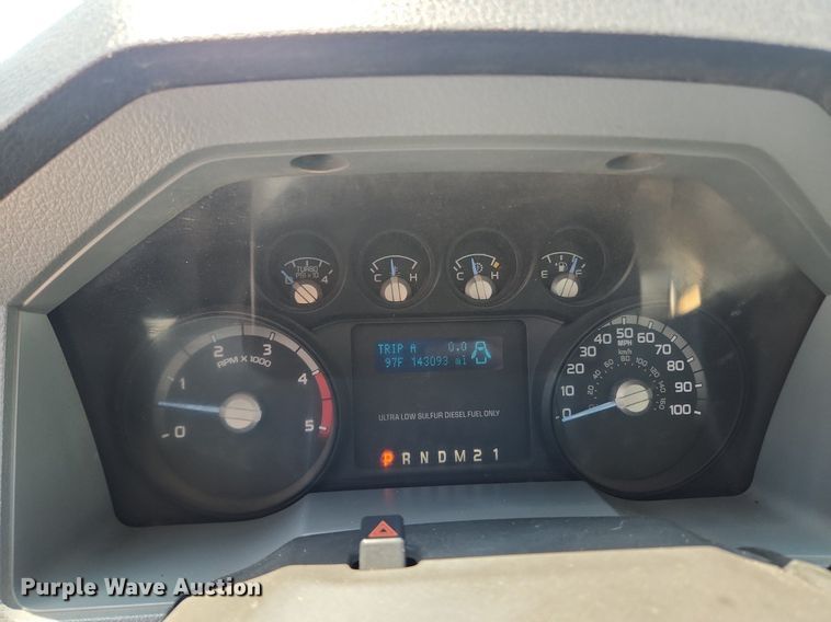 image for item LX9701 2011 Ford F450 Super Duty XL  utility / service truck