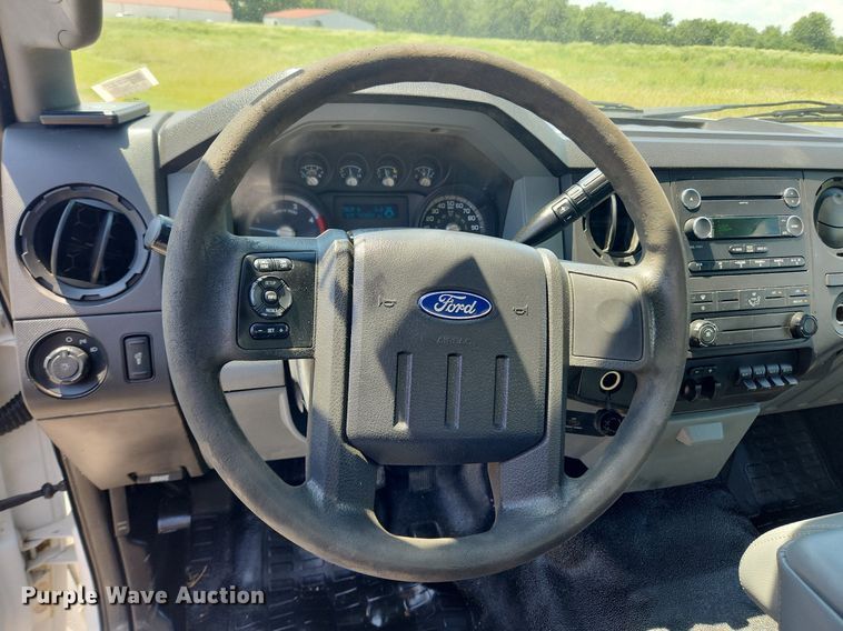 image for item LX9701 2011 Ford F450 Super Duty XL  utility / service truck