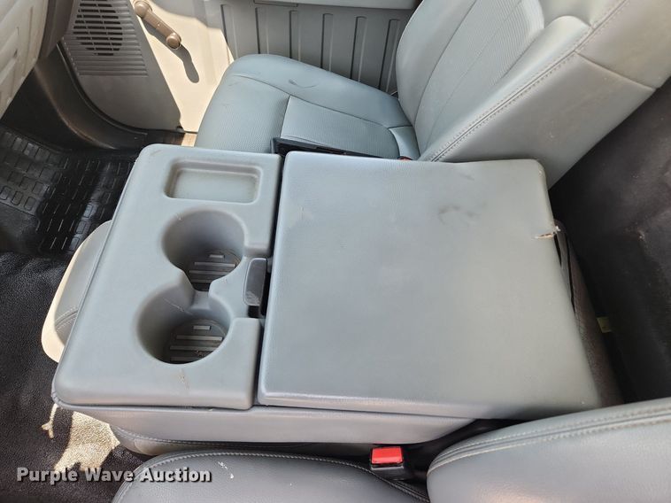 image for item LX9701 2011 Ford F450 Super Duty XL  utility / service truck