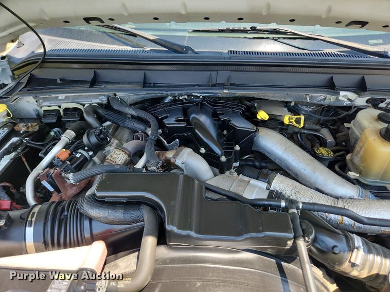 image for item LX9701 2011 Ford F450 Super Duty XL  utility / service truck