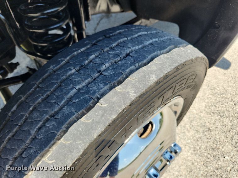 image for item LX9701 2011 Ford F450 Super Duty XL  utility / service truck