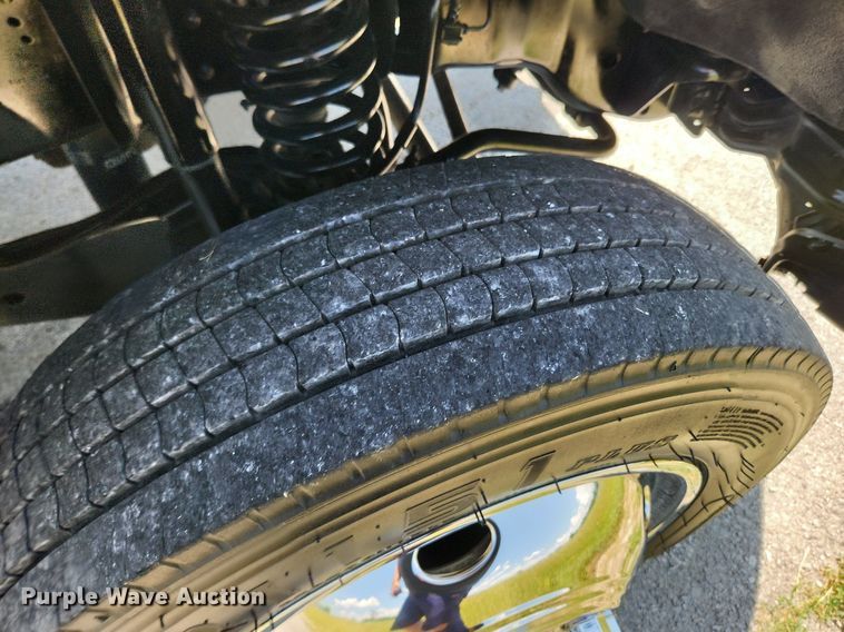 image for item LX9701 2011 Ford F450 Super Duty XL  utility / service truck