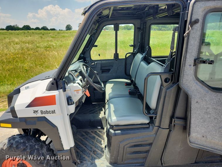 image for item LX9704 2018 Bobcat 3400XL  utility vehicle