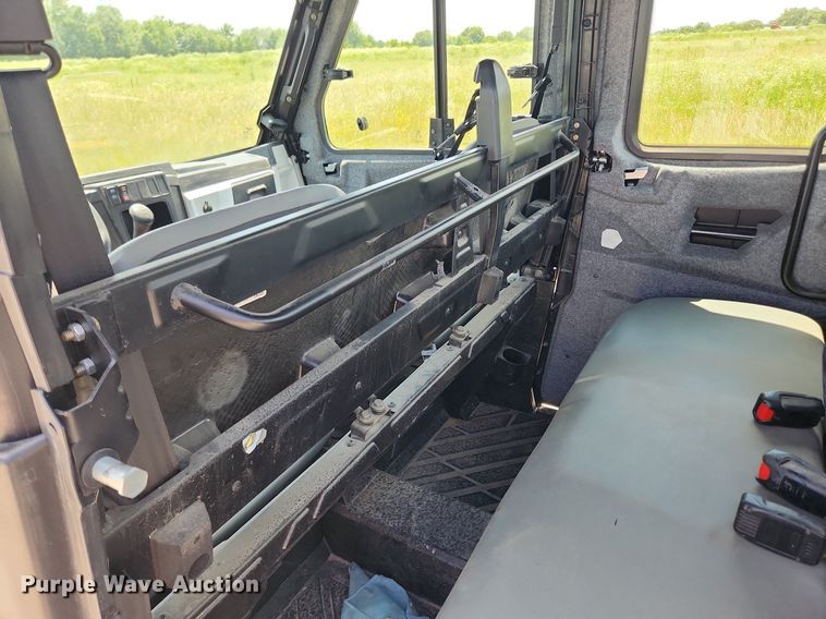 image for item LX9704 2018 Bobcat 3400XL  utility vehicle