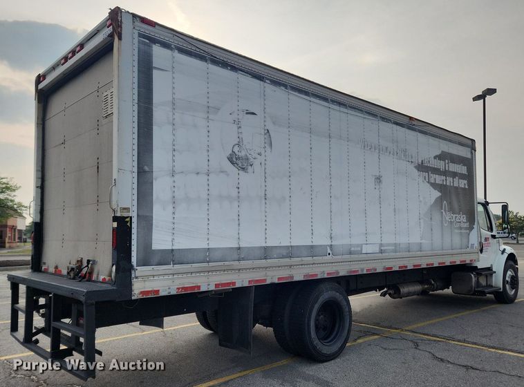 image for item LX9717 2015 Freightliner Business Class M2  box truck