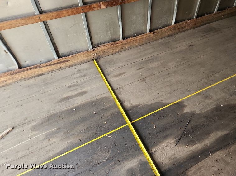 image for item LX9717 2015 Freightliner Business Class M2  box truck