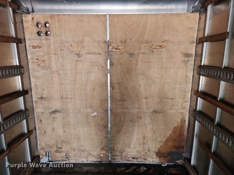 image for item LX9717 2015 Freightliner Business Class M2  box truck