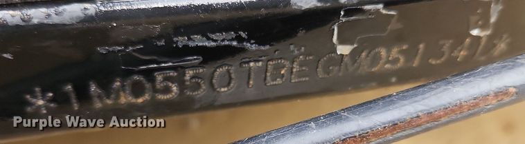 image for item LX9721 2016 John Deere Gator XUV550  utility vehicle