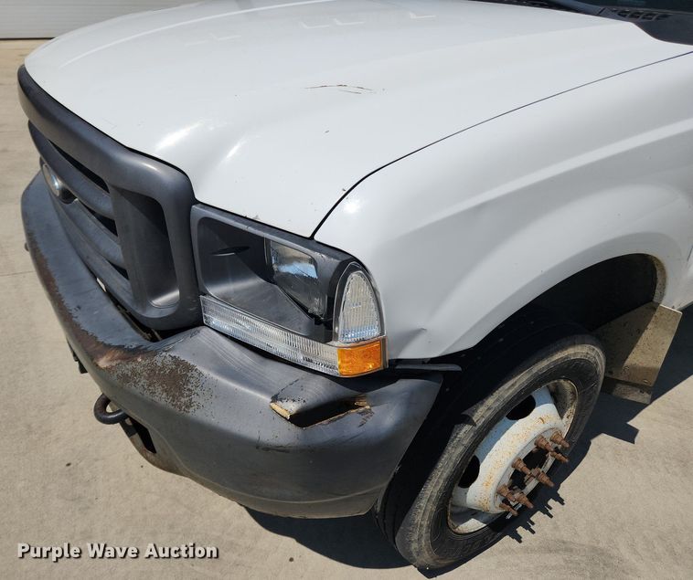 image for item LX9722 2004 Ford F450 Super Duty XL  dump truck