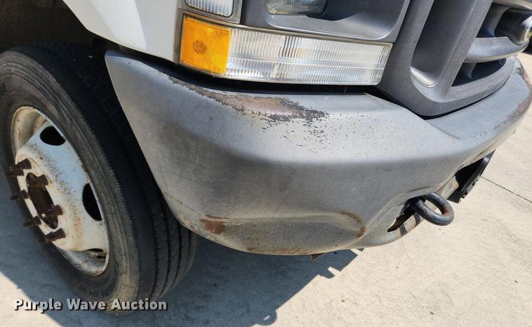 image for item LX9722 2004 Ford F450 Super Duty XL  dump truck