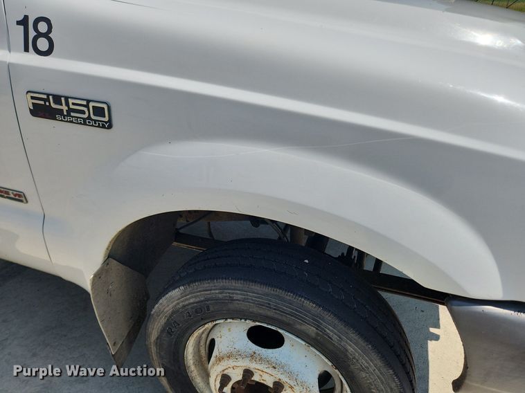 image for item LX9722 2004 Ford F450 Super Duty XL  dump truck