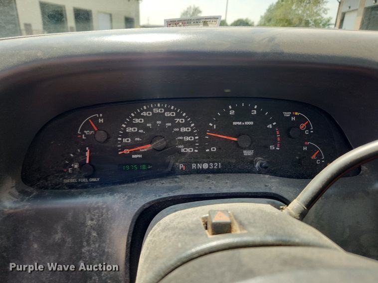 image for item LX9722 2004 Ford F450 Super Duty XL  dump truck