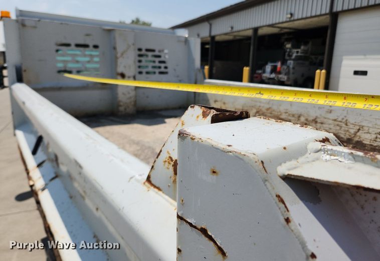 image for item LX9722 2004 Ford F450 Super Duty XL  dump truck