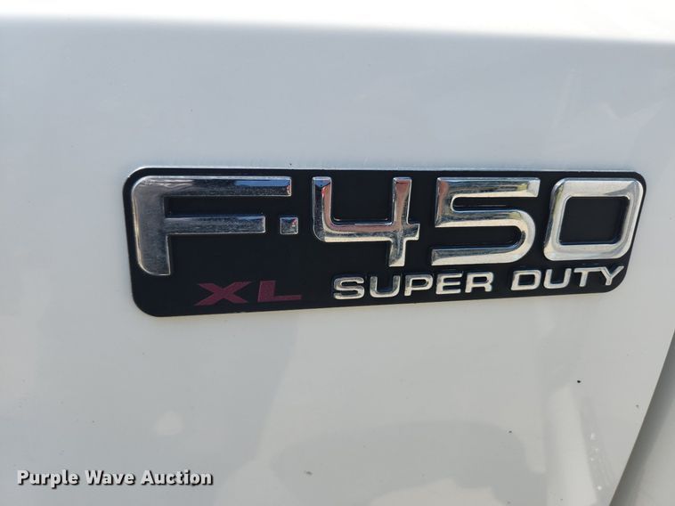 image for item LX9722 2004 Ford F450 Super Duty XL  dump truck