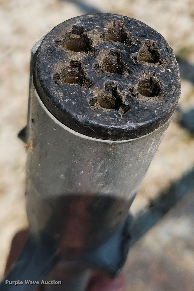 image for item LX9723 1998 LA Woods TR UMPR1 12  pole trailer