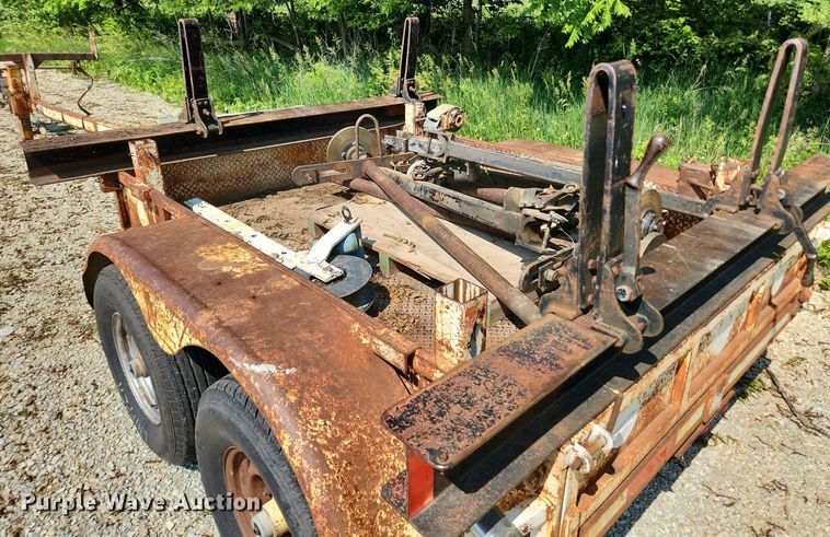 image for item LX9723 1998 LA Woods TR UMPR1 12  pole trailer