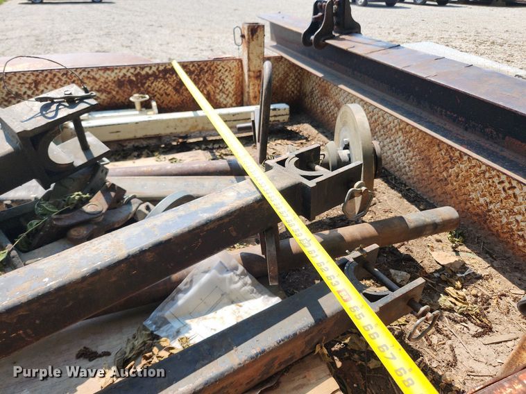 image for item LX9723 1998 LA Woods TR UMPR1 12  pole trailer