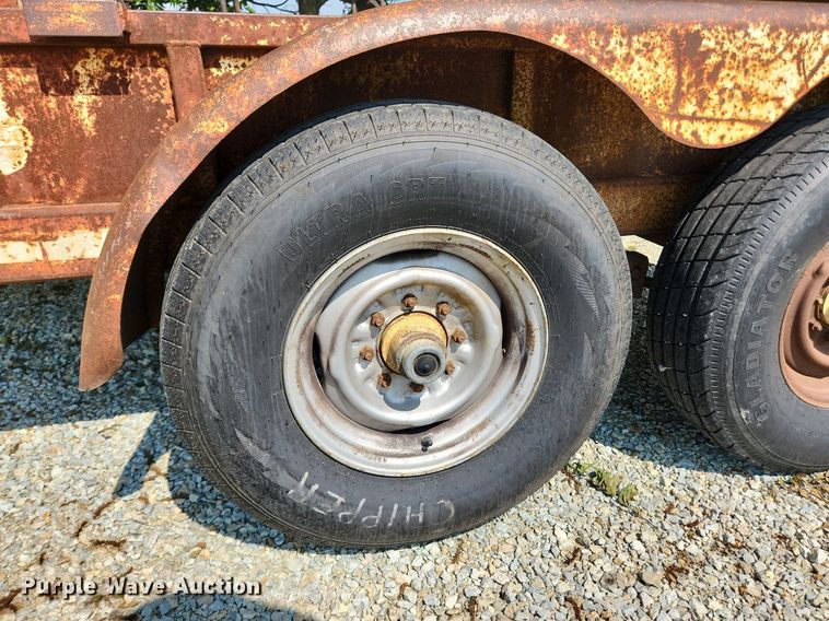 image for item LX9723 1998 LA Woods TR UMPR1 12  pole trailer