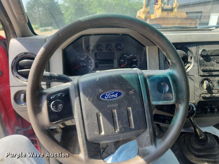 image for item LX9725 2008 Ford F550 Super Duty XL  dump truck