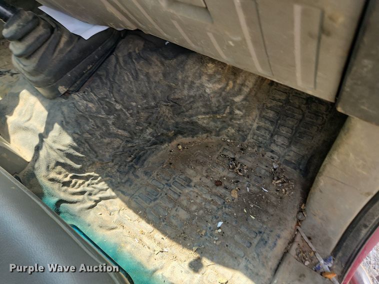 image for item LX9725 2008 Ford F550 Super Duty XL  dump truck