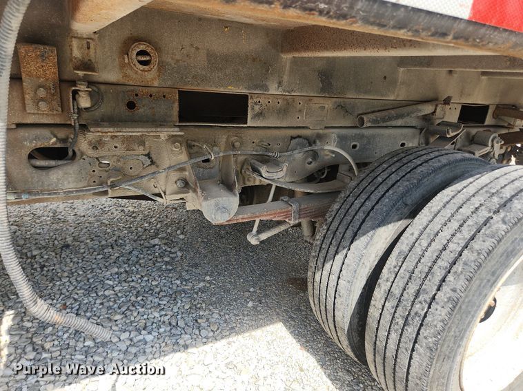 image for item LX9725 2008 Ford F550 Super Duty XL  dump truck