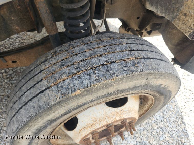 image for item LX9725 2008 Ford F550 Super Duty XL  dump truck