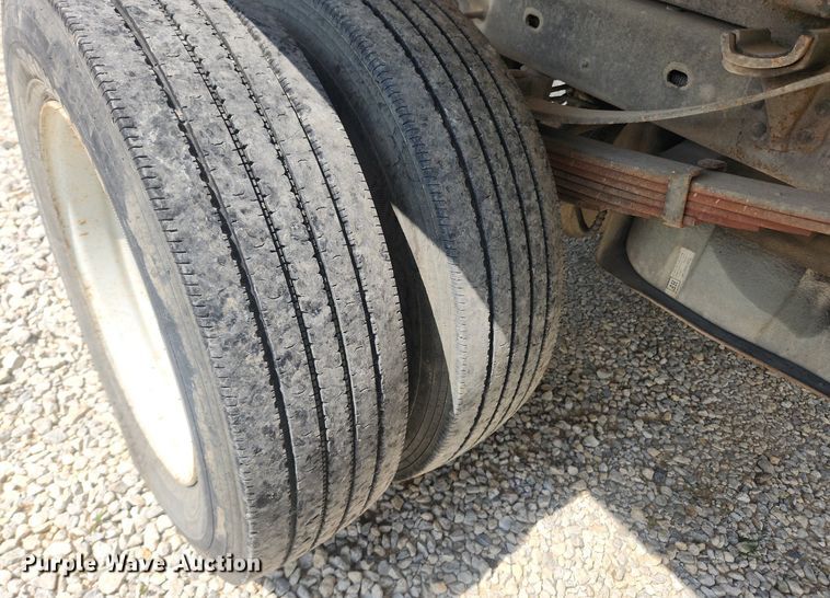 image for item LX9725 2008 Ford F550 Super Duty XL  dump truck