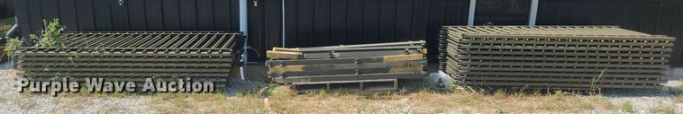 image for item LX9731 (35) 7'8"L metal fence panels
