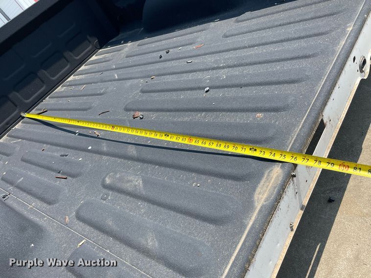 image for item ME9821 Pickup truck bed