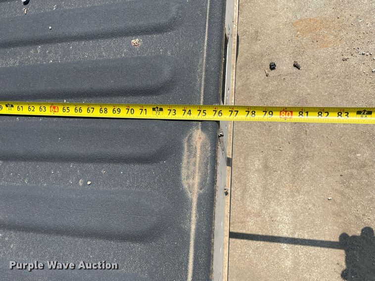 image for item ME9821 Pickup truck bed