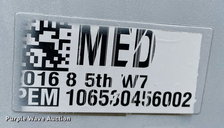 image for item ME9837 Pickup truck bed