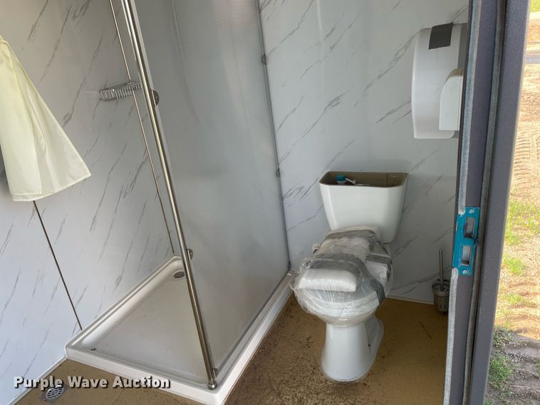 image for item ME9862 Portable restroom