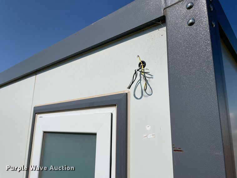 image for item ME9862 Portable restroom