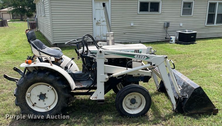 image for item ME9867 Bolens Iseki G152  tractor