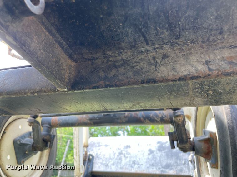 image for item ME9867 Bolens Iseki G152  tractor