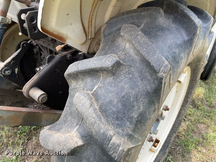 image for item ME9867 Bolens Iseki G152  tractor