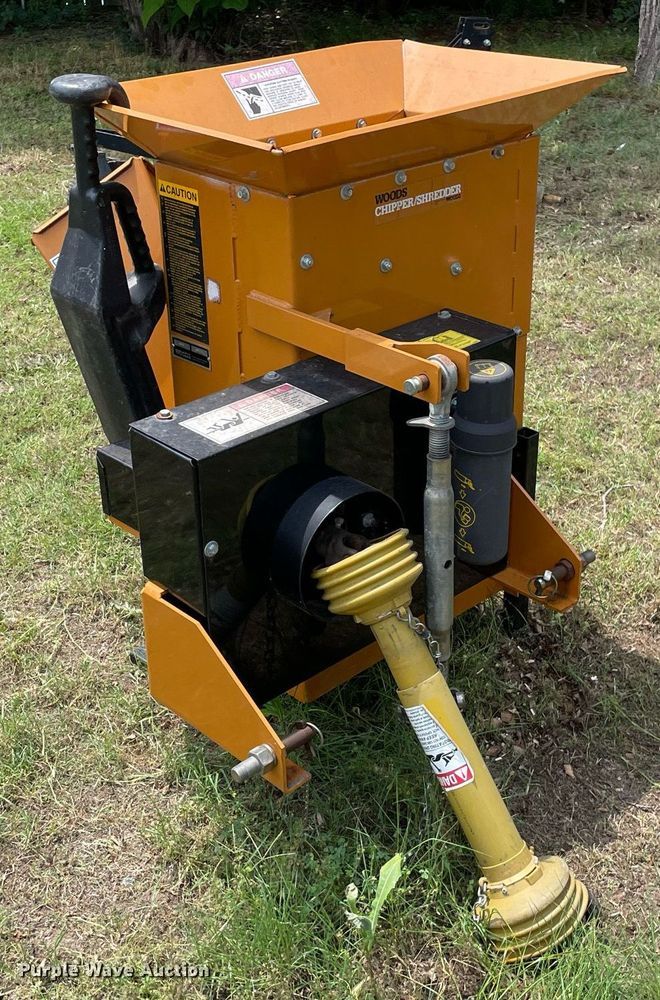 image for item ME9867 Bolens Iseki G152  tractor