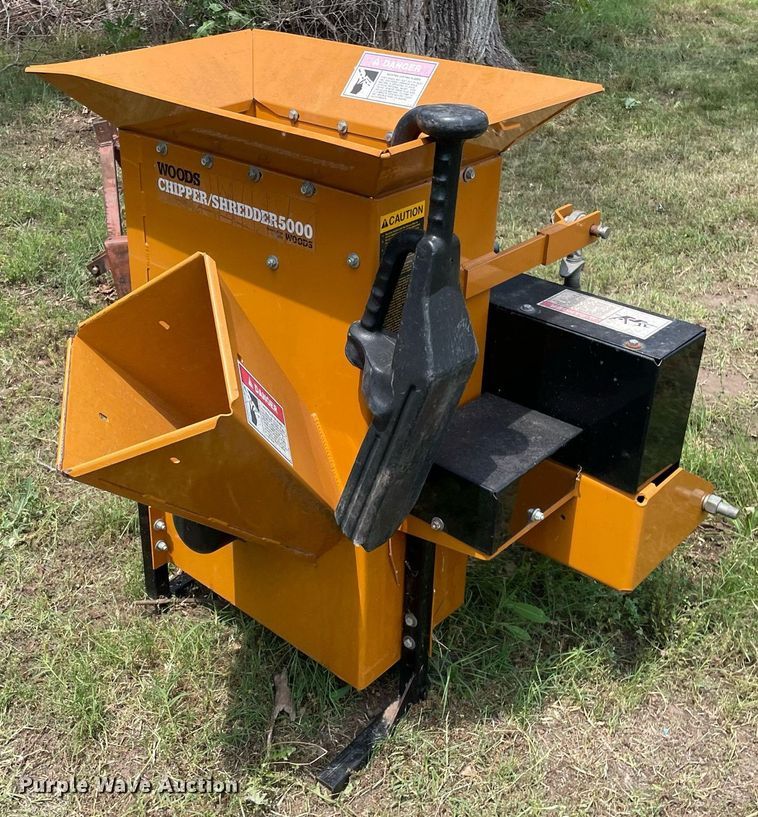 image for item ME9867 Bolens Iseki G152  tractor