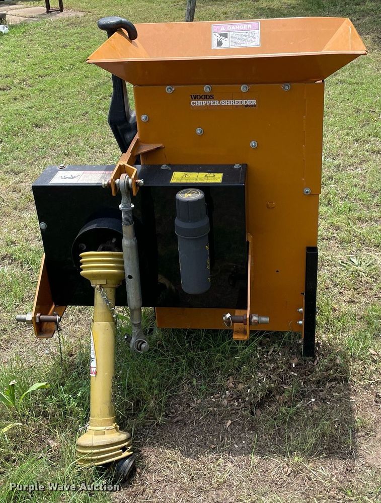 image for item ME9867 Bolens Iseki G152  tractor